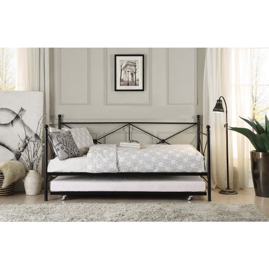 Jones Daybed and Trundle