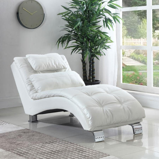 Dilleston Upholstered Chaise - White