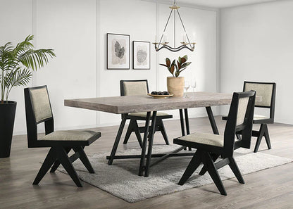 Tottenham FM3222BK Dining Set